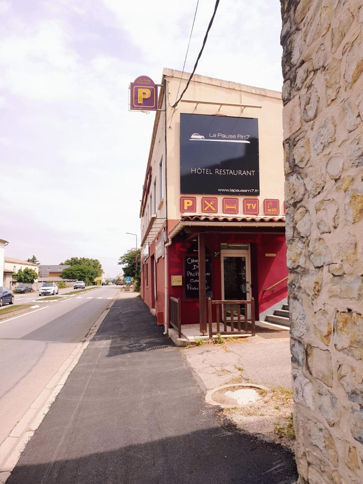Hotel Logis Et Restaurant La Pause Rn7
